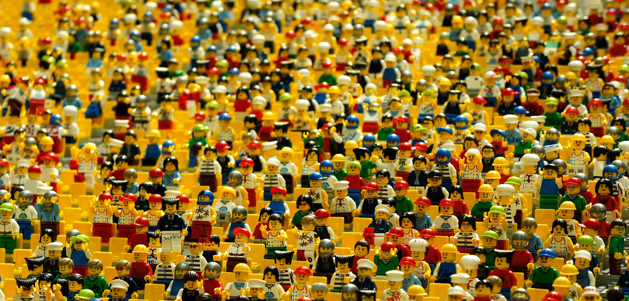 Empreendedor digital - Publico no mundo todo Empreendedor Digital - muitos legos
