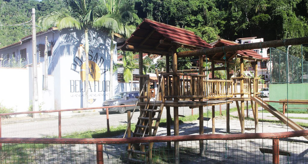 area de lazer pousadas em Ubatuba